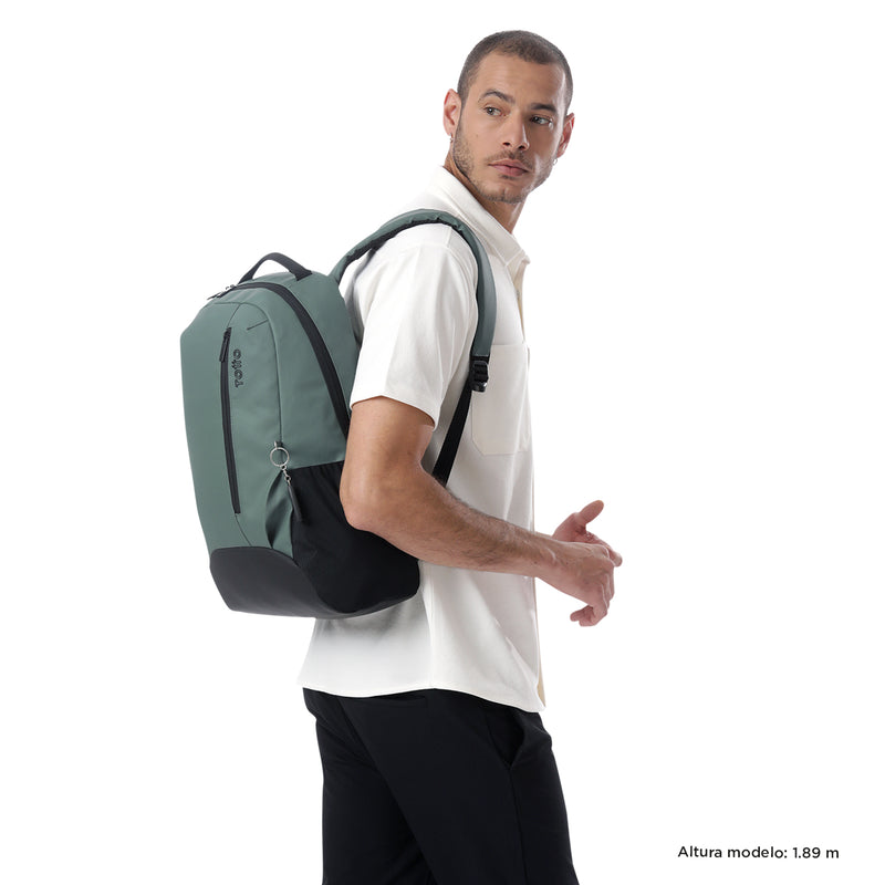 Morral Universitario Detroit Porta PC 16" Gris Hombre